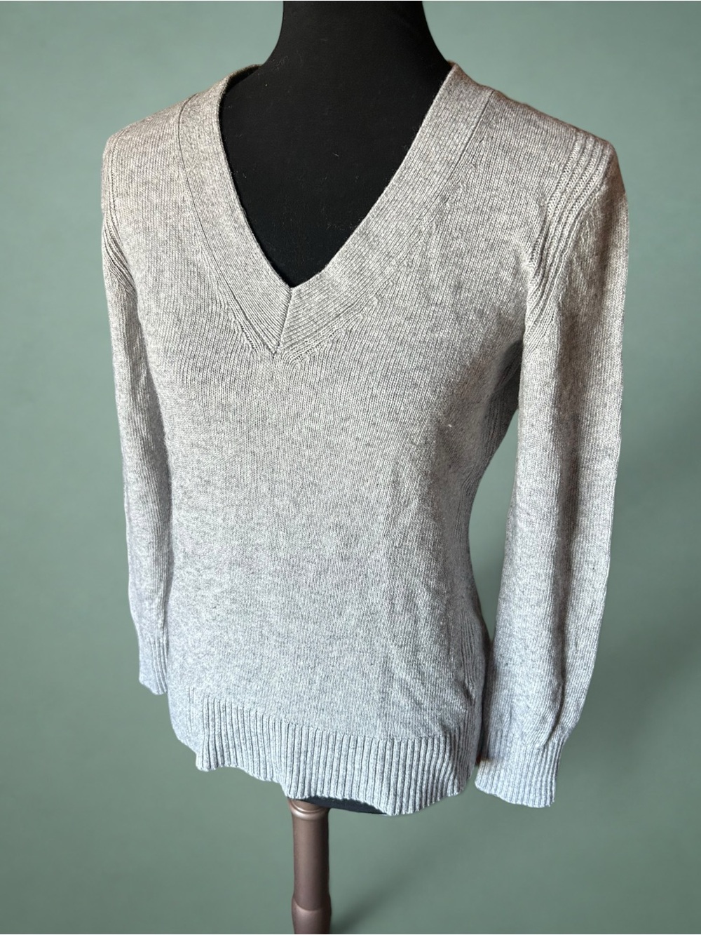 Banana Republic Filpucci Italian Yarn Wool Cashmere Knit V-Neck Sweater Medium